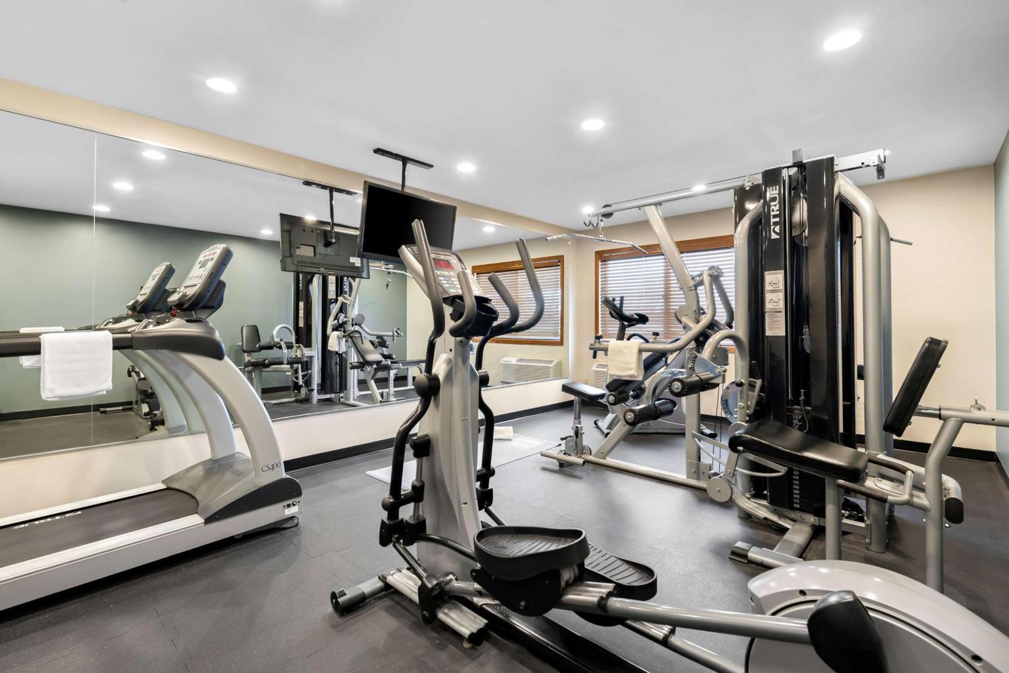 Best Western Inn Rice Lake Екстер'єр фото