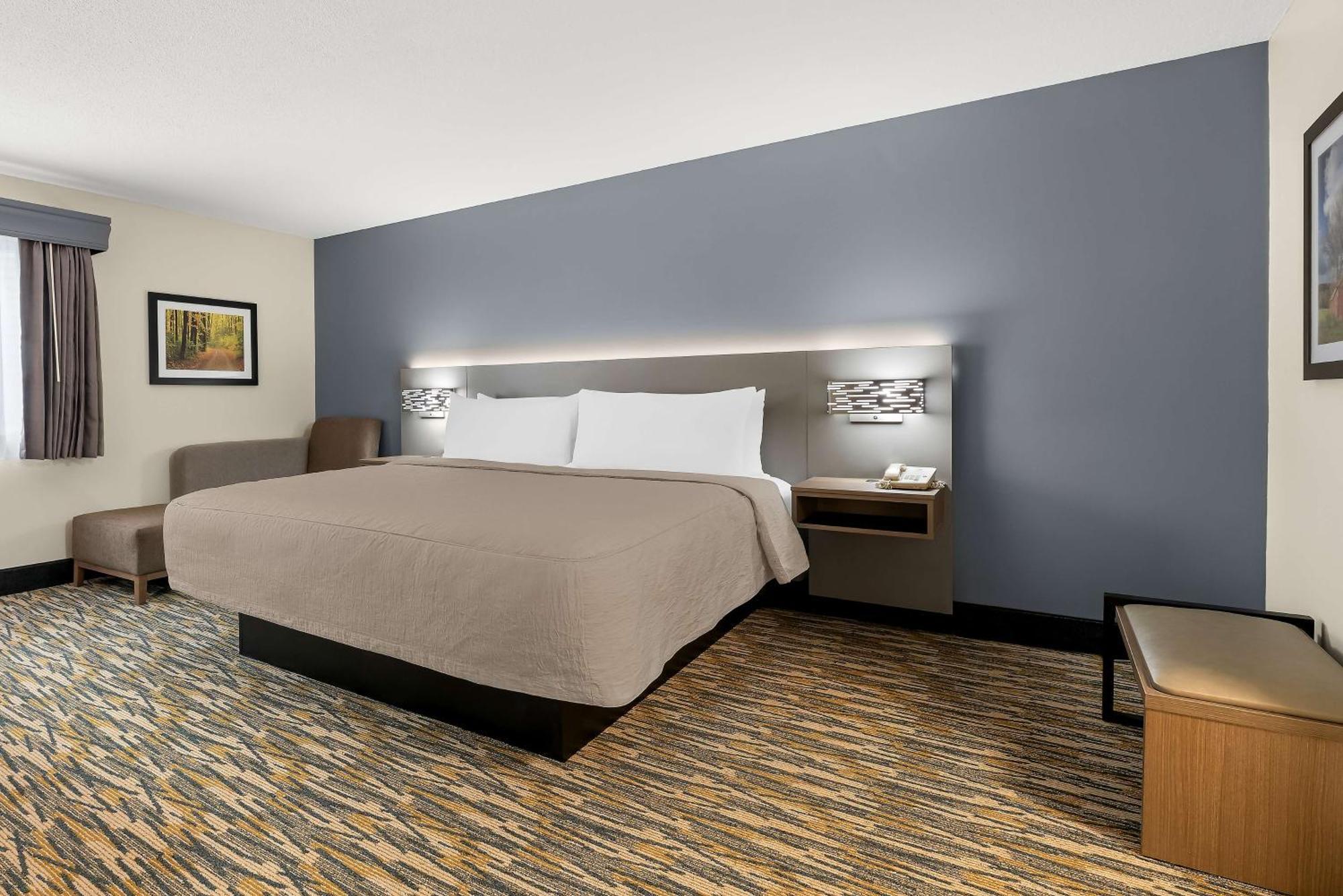 Best Western Inn Rice Lake Екстер'єр фото